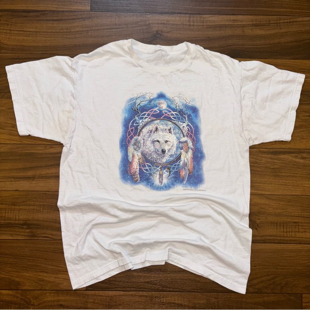White T-Shirt with Wolf and Dreamcatcher Graphic